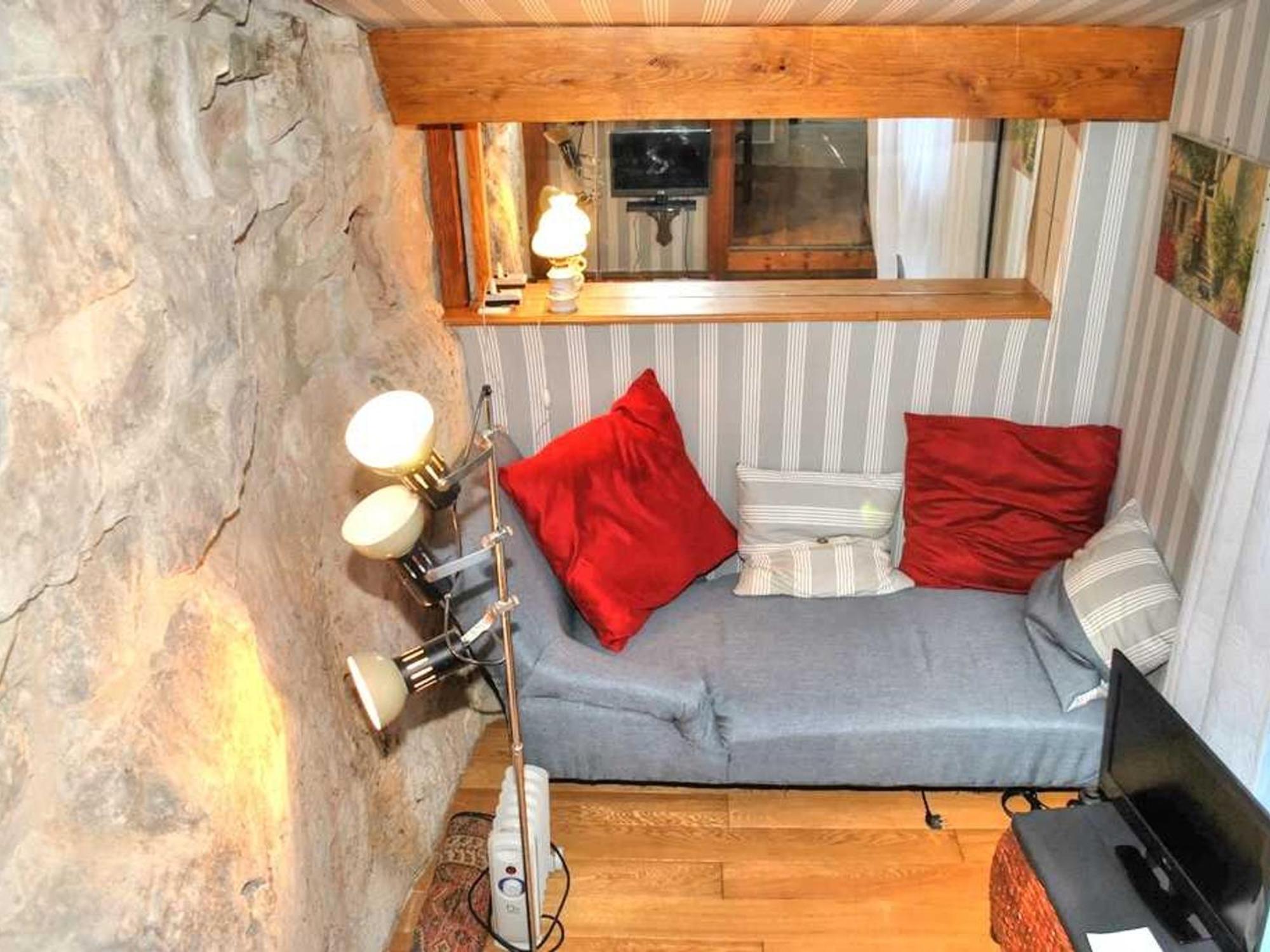 Location Unique En Ville, 3 Niveaux Avec Cave Voutee Et Troglodytique, Charme Et Authenticite En Touraine - Fr-1-381-162 Loches Eksteriør billede